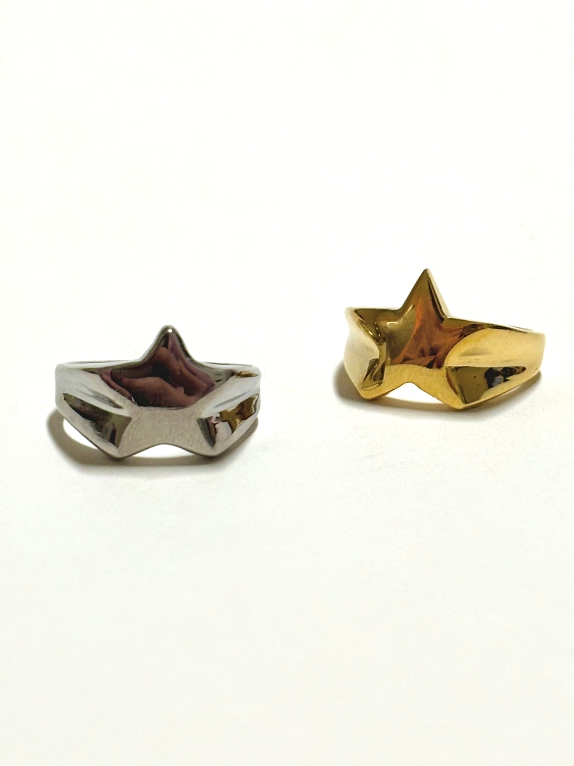 “Hollywood” ring