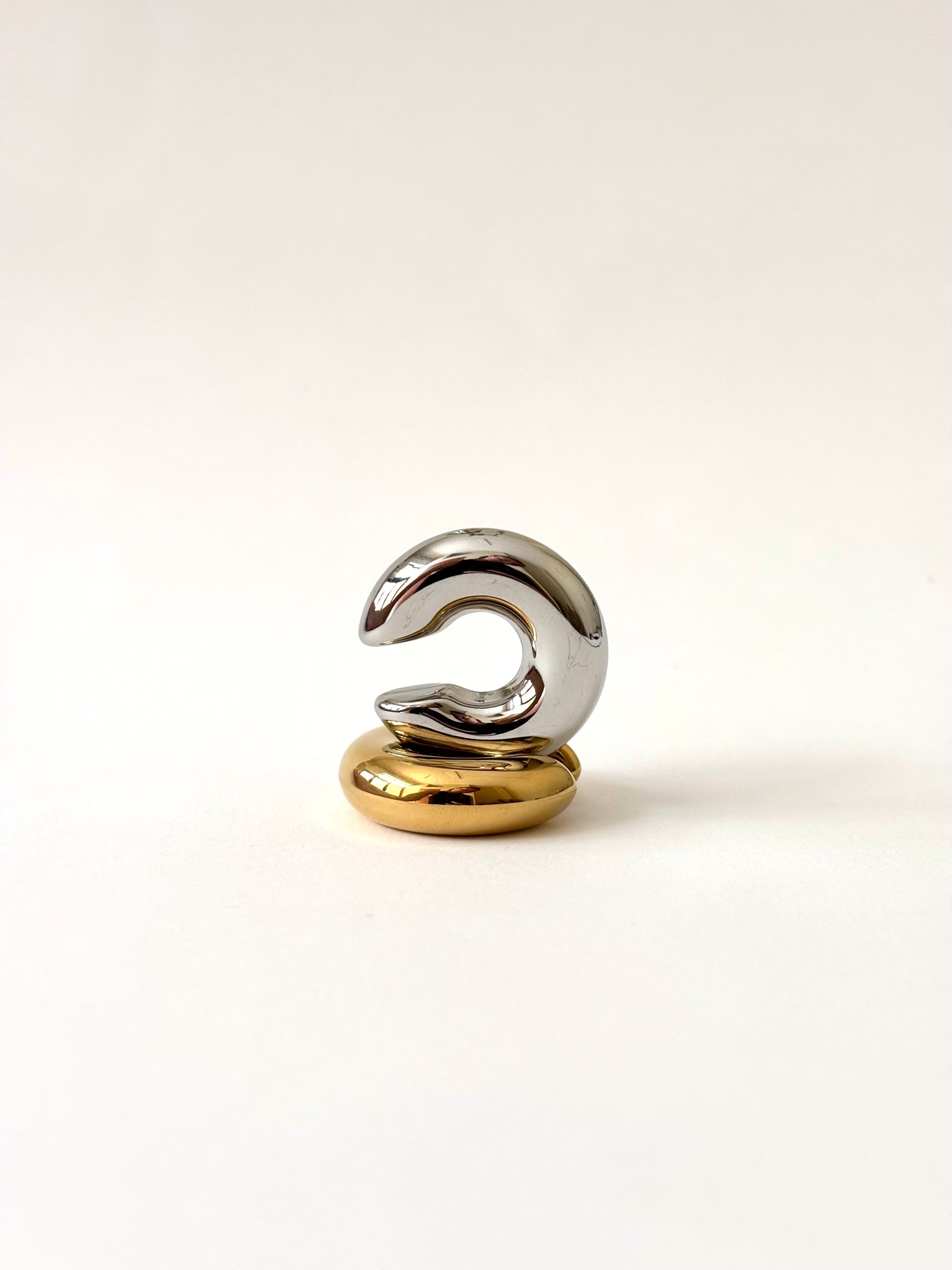 smooth midi ear cuff