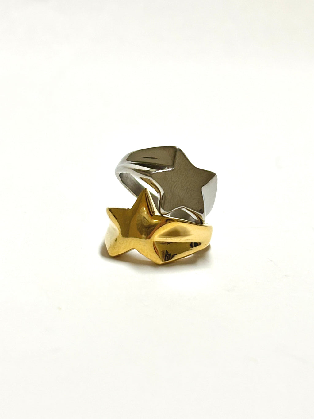“Hollywood” ring
