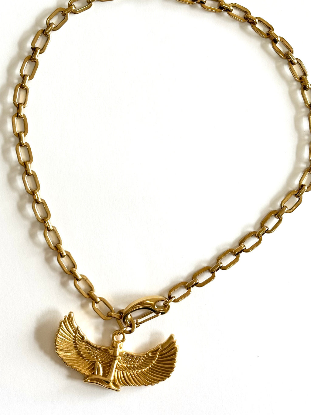 “little Isis” necklace